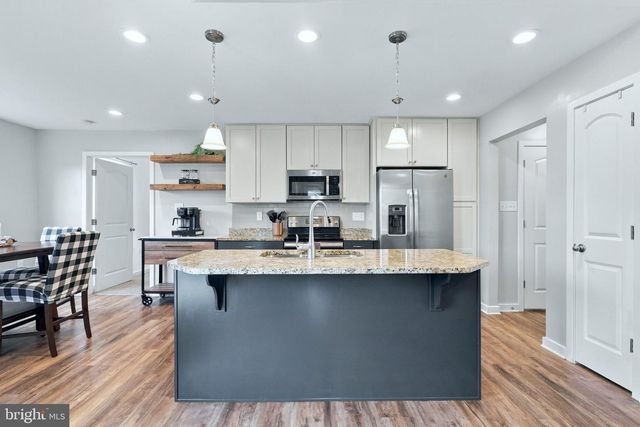 210 ARISTIDES WAY, Martinsburg, WV 25404