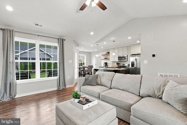 210 ARISTIDES WAY, Martinsburg, WV 25404