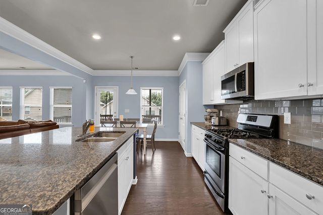 905 Habersham Court, Woodstock, GA 30188