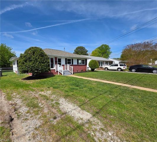 303 Dover RD, Hampton, VA 23666