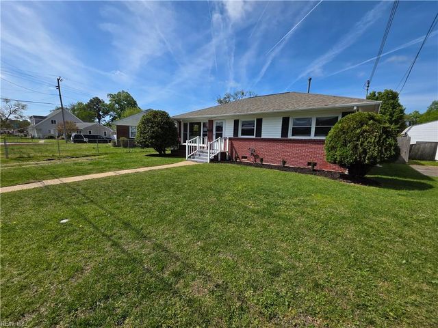 303 Dover RD, Hampton, VA 23666