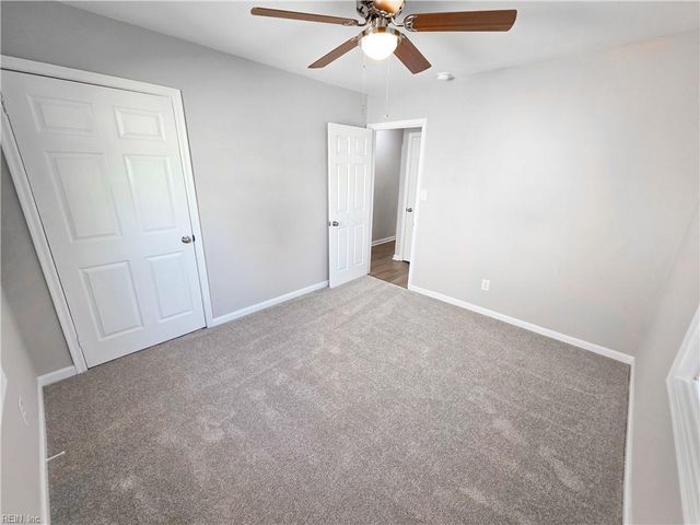 303 Dover RD, Hampton, VA 23666