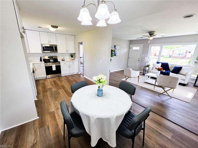 303 Dover RD, Hampton, VA 23666