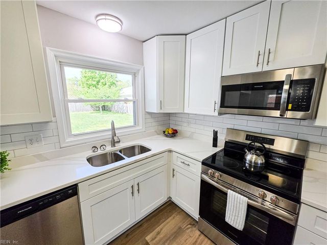 303 Dover RD, Hampton, VA 23666