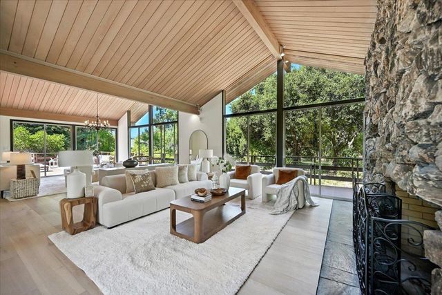 14582 Horseshoe Court, Saratoga, CA 95070