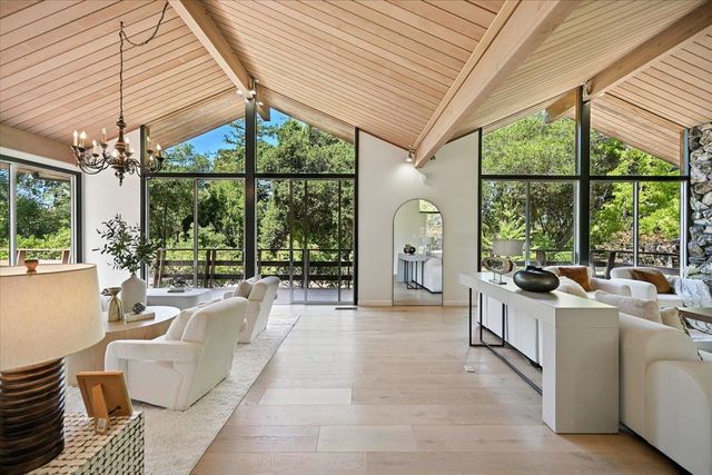 14582 Horseshoe Court, Saratoga, CA 95070