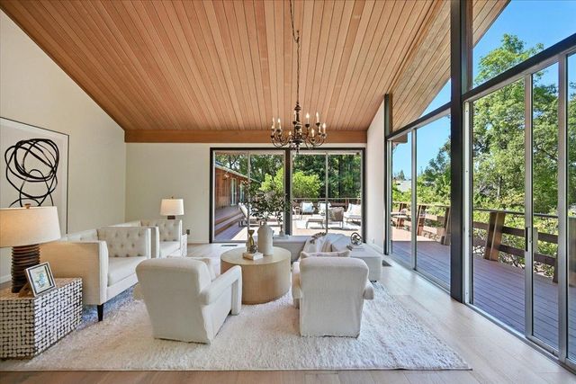 14582 Horseshoe Court, Saratoga, CA 95070