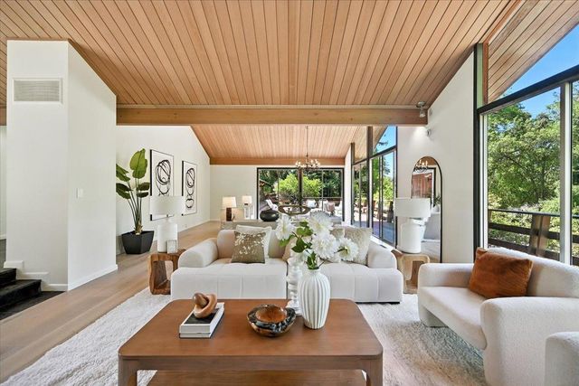 14582 Horseshoe Court, Saratoga, CA 95070