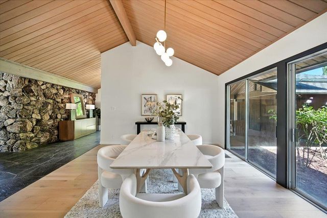 14582 Horseshoe Court, Saratoga, CA 95070