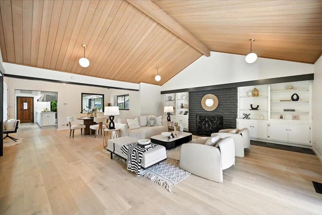 14582 Horseshoe Court, Saratoga, CA 95070