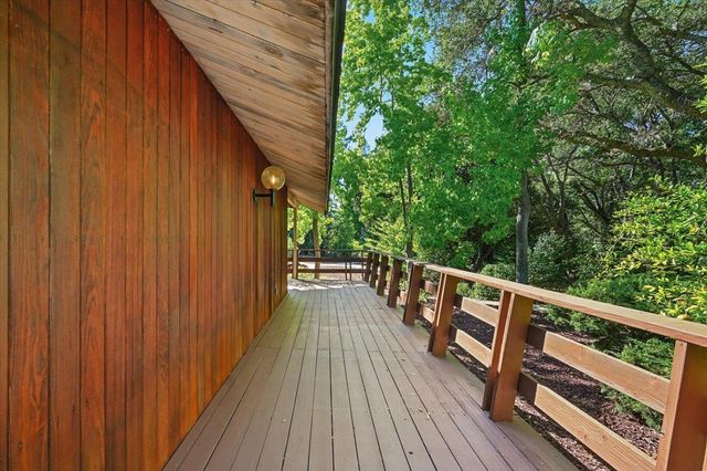 14582 Horseshoe Court, Saratoga, CA 95070