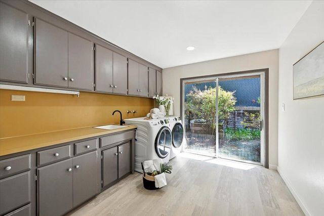 14582 Horseshoe Court, Saratoga, CA 95070