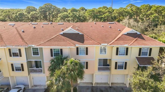 125 Galicia Way 204, Jupiter, FL 33458