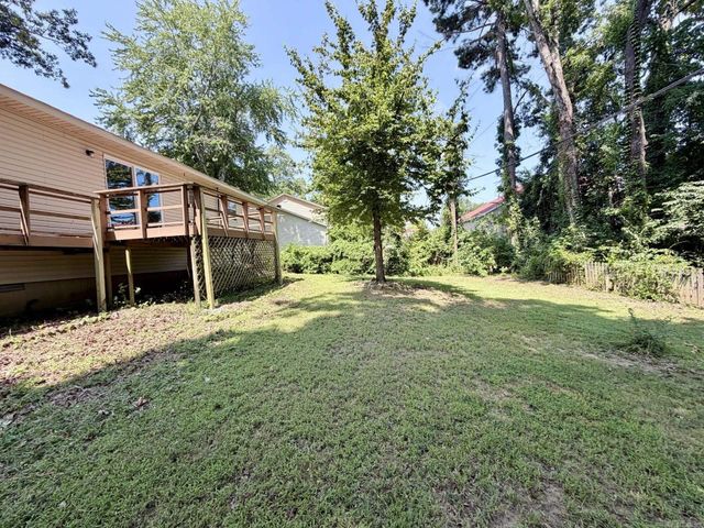 11814 Ashwood Drive, Little Rock, AR 72212