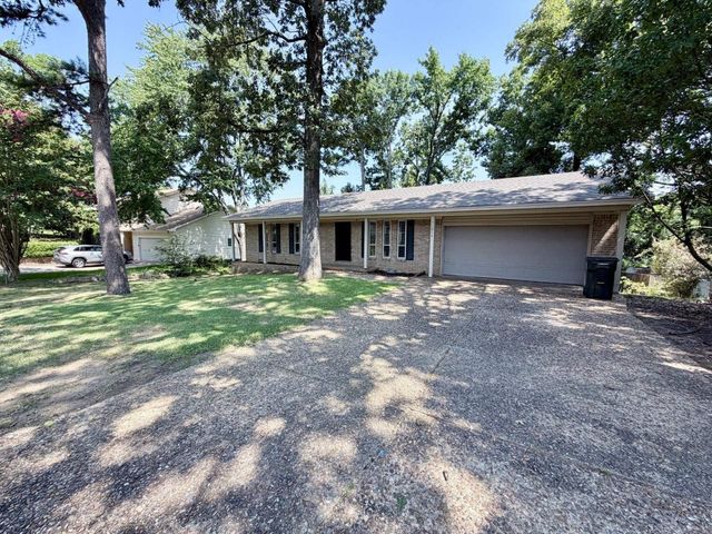 11814 Ashwood Drive, Little Rock, AR 72212