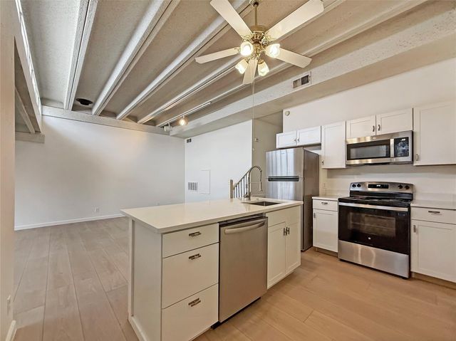 5804 Circulo DR 5E, Lago Vista, TX 78645