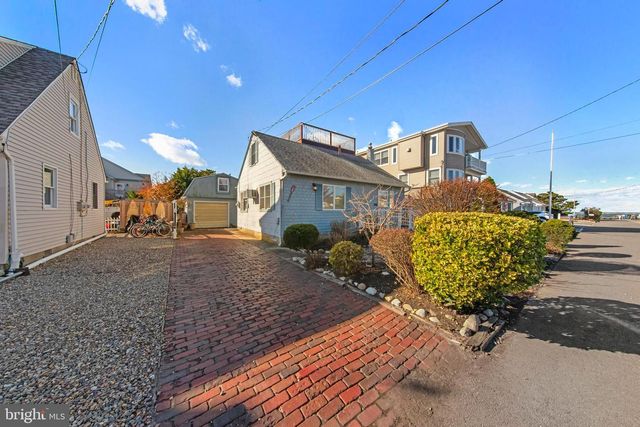14 W SOUTH 31ST, Long Beach Township, NJ 08008