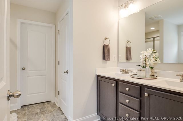 321 Gadson Drive, Hope Mills, NC 28348