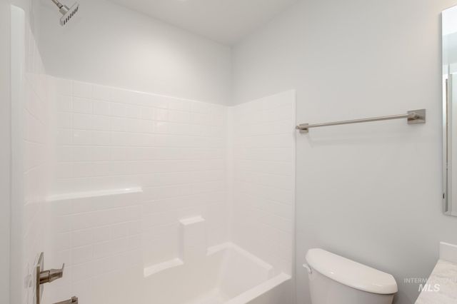 6715 S Harvest Cove Ave, Boise, ID 83709