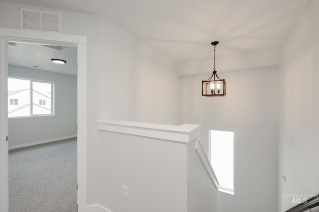 6715 S Harvest Cove Ave, Boise, ID 83709