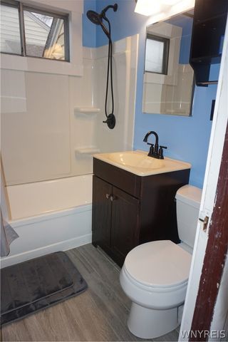 23 Starcrest Drive 21, Cheektowaga, NY 14225