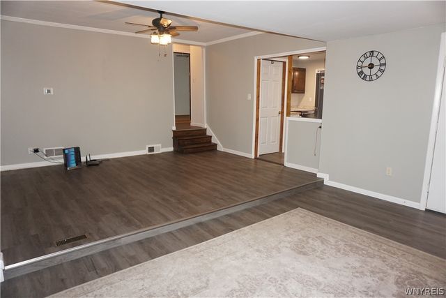 23 Starcrest Drive 21, Cheektowaga, NY 14225