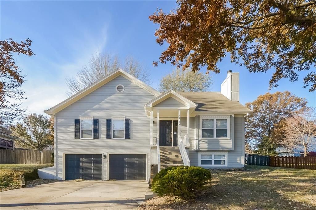 2314 Springbrook Street, Blue Springs, MO 64014