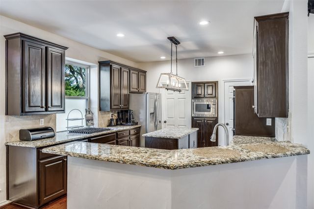 323 Gifford Drive, Coppell, TX 75019