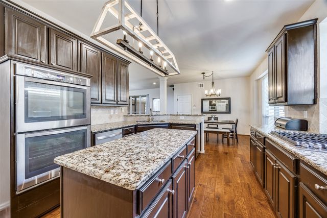 323 Gifford Drive, Coppell, TX 75019