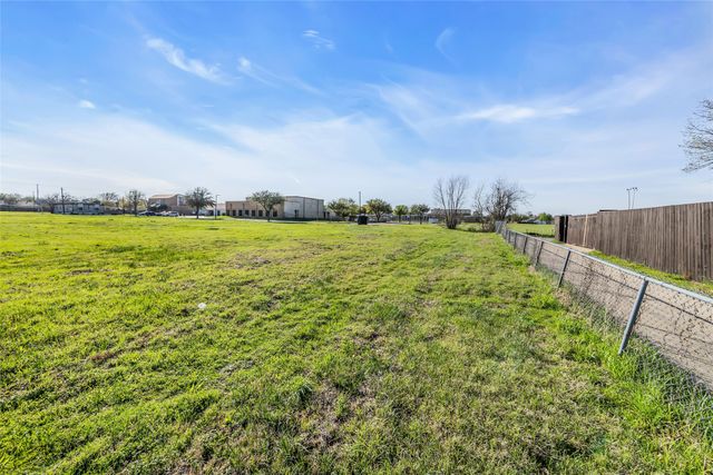 5134 Northwest Highway, Garland, TX 75043