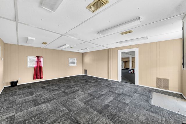 5134 Northwest Highway, Garland, TX 75043