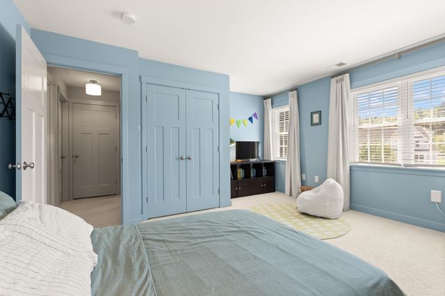 25 Craftsman Ct 25, Grafton, MA 01560