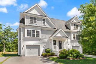 25 Craftsman Ct 25, Grafton, MA 01560