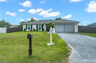 1307 SW 13th TER, Cape Coral, FL 33991