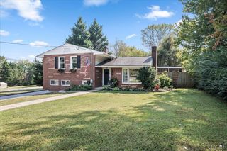 206 Glenway Dr, Amherst, VA 24521