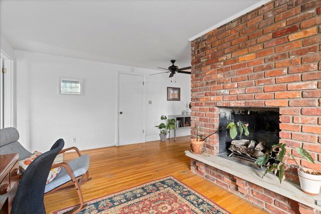 328 Leawood Drive, Lexington, KY 40502