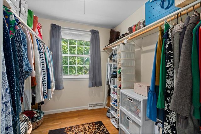 328 Leawood Drive, Lexington, KY 40502