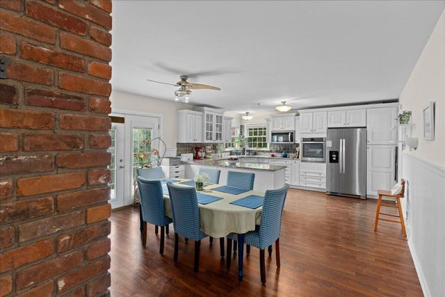 328 Leawood Drive, Lexington, KY 40502