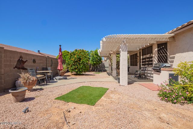 17651 N Coconino Drive, Surprise, AZ 85374