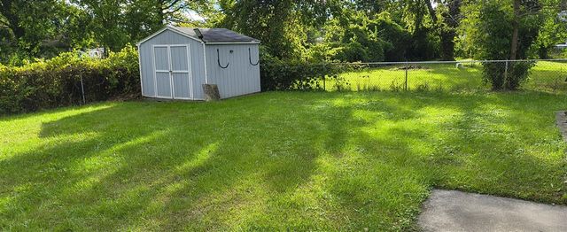 15212 Orchard Court, Romulus, MI 48174