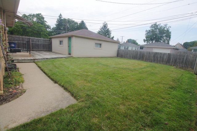 3351 4th AVENUE, Racine, WI 53402