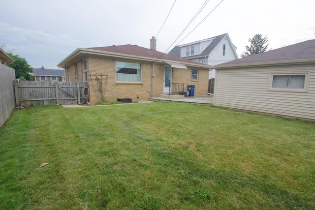 3351 4th AVENUE, Racine, WI 53402