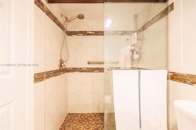 4750 NW 22nd Court 211, Lauderhill, FL 33313