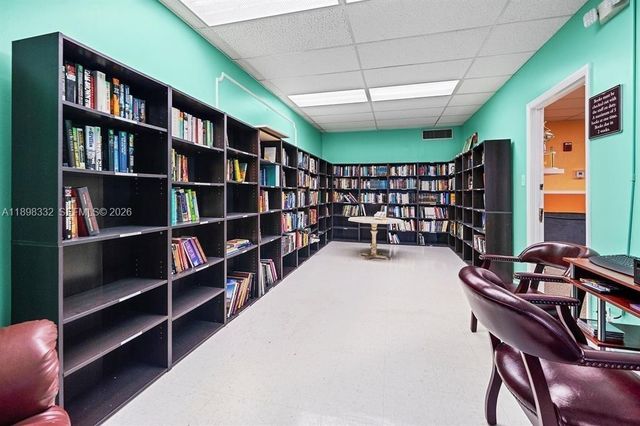 4750 NW 22nd Court 211, Lauderhill, FL 33313