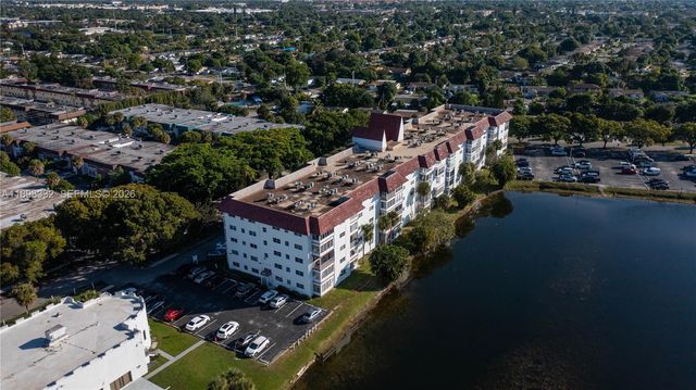 4750 NW 22nd Court 211, Lauderhill, FL 33313