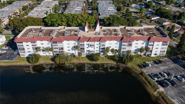 4750 NW 22nd Court 211, Lauderhill, FL 33313