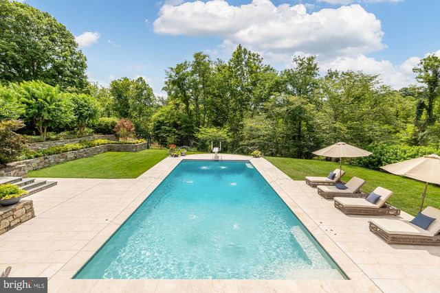 11101 PINEY MEETINGHOUSE RD, Potomac, MD 20854