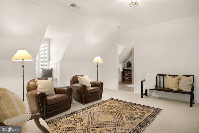 11101 PINEY MEETINGHOUSE RD, Potomac, MD 20854