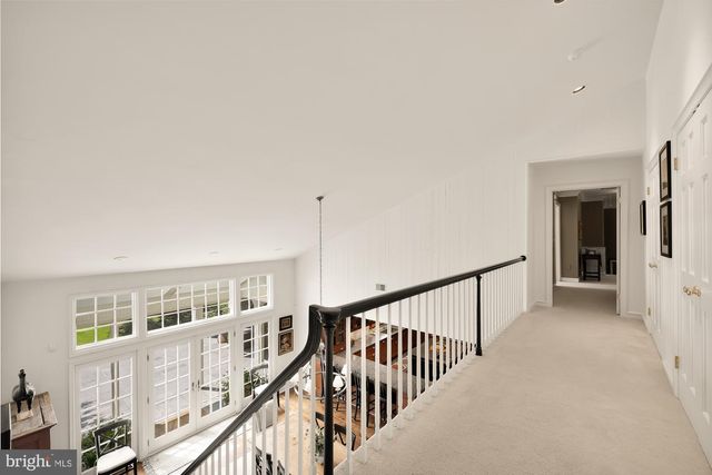 11101 PINEY MEETINGHOUSE RD, Potomac, MD 20854