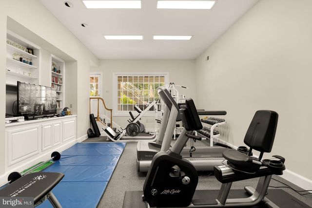 11101 PINEY MEETINGHOUSE RD, Potomac, MD 20854
